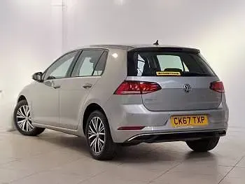 Used VW Golf VII SE 125 HP (91 kW) 2017 Silver Hatchback