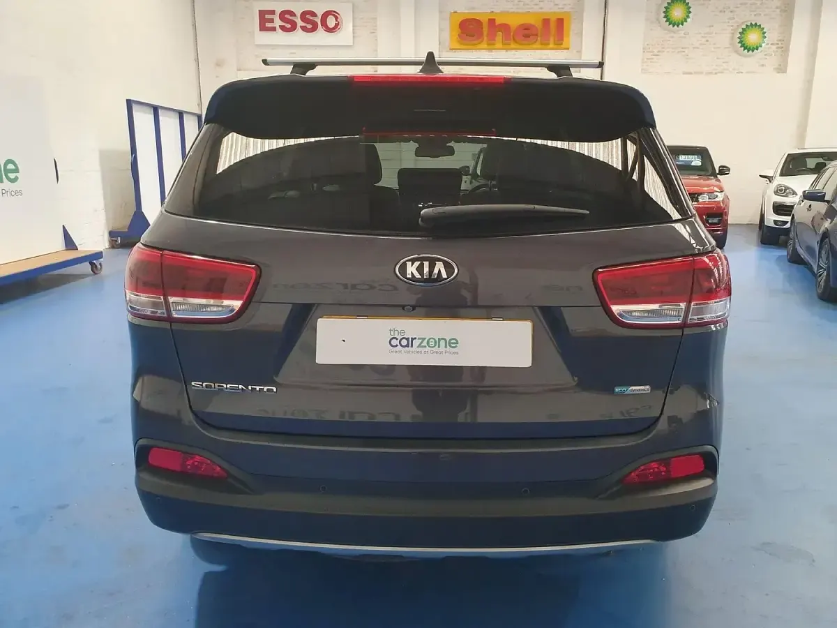 Used Kia Sorento 197 HP (144 kW) 2016 Grey SUV