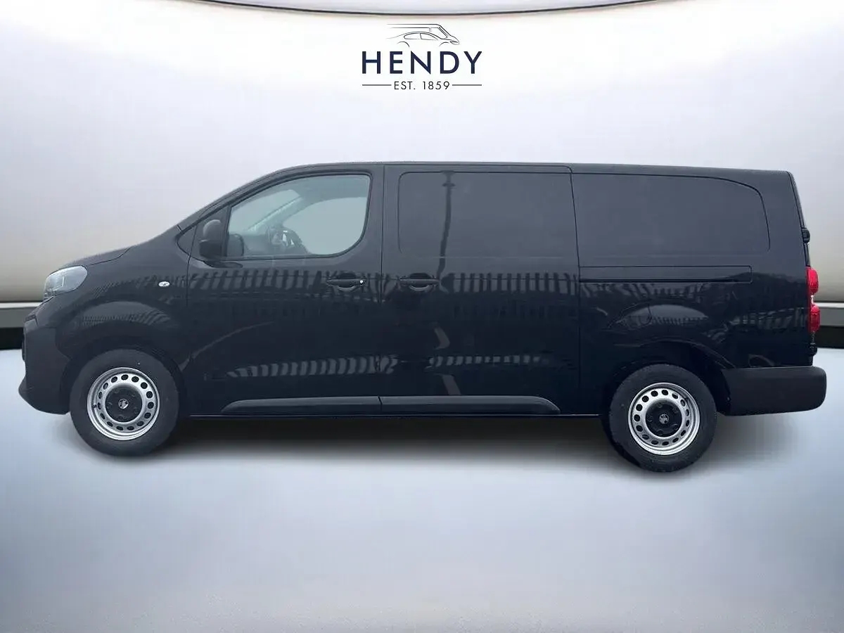 New Vauxhall Vivaro 150 HP (110 kW) 2025 Black MPV