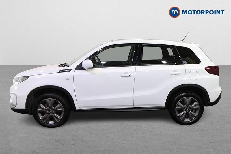 Used Suzuki Vitara SZ-T 2022 White SUV