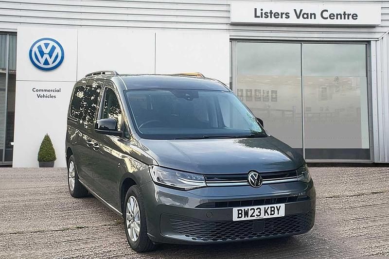 Grey Used 2023 VW Caddy Maxi Life MPV | £24,999 (Fair price) - Image 1/4