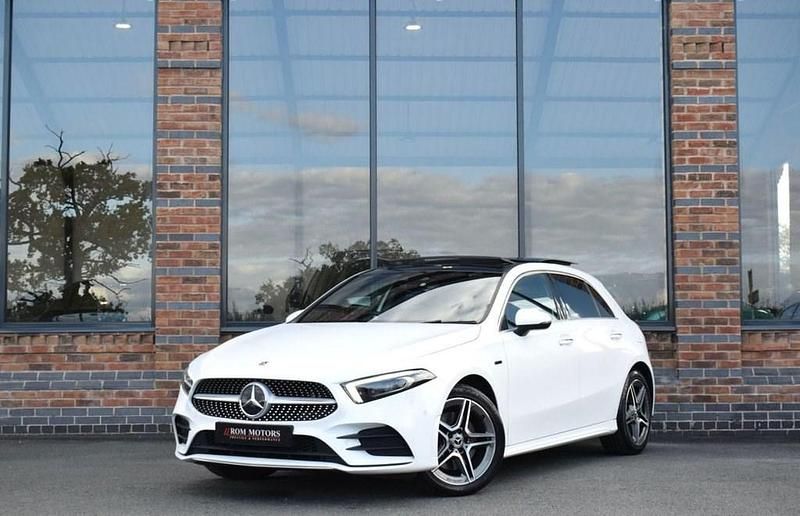 White Used 2020 Mercedes A250 AMG line Hatchback | £21,250 (Fair price) - Image 1/4