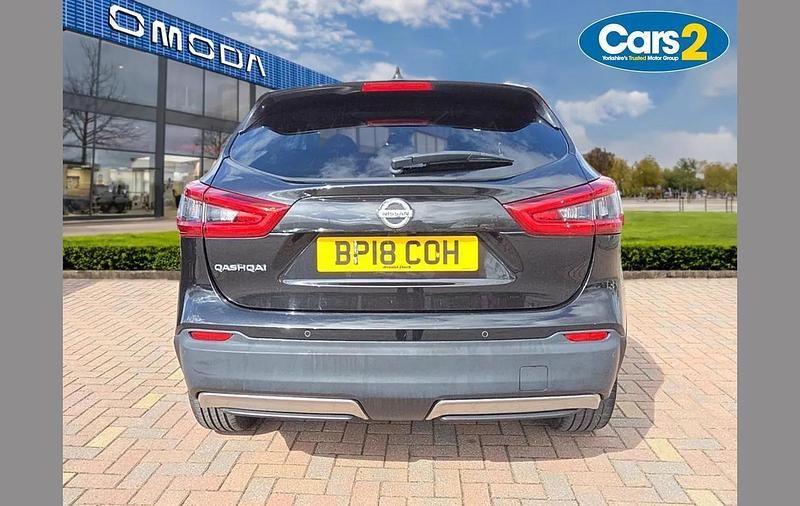 Used Nissan Qashqai Tekna 108 HP (79 kW) 2018 Black SUV