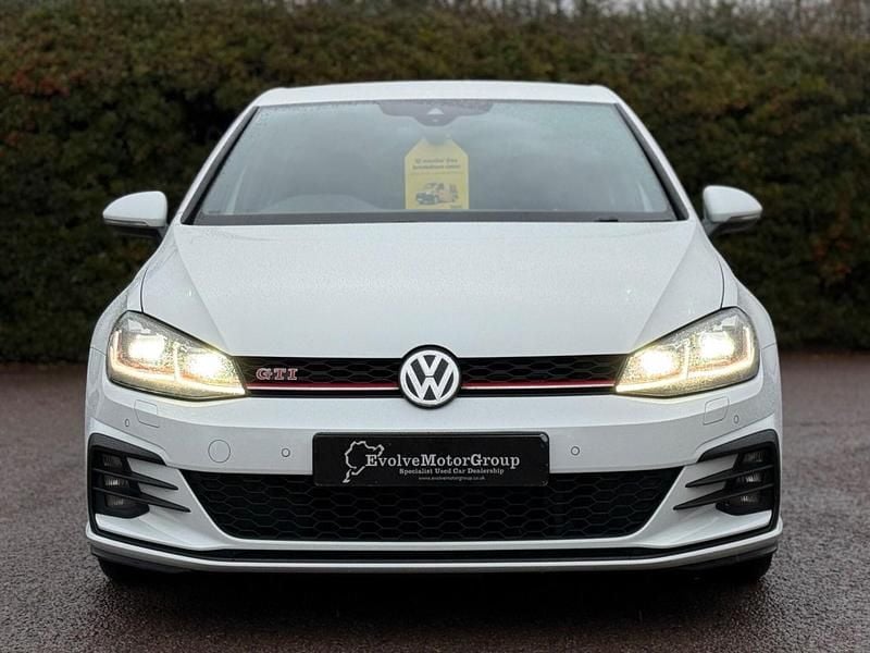 Used VW Golf VII GTI 245 HP (180 kW) 2019 White Hatchback