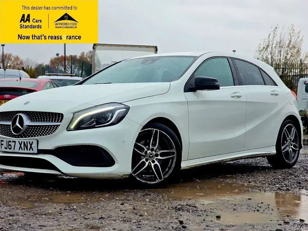 Used Mercedes A200 AMG Line Premium 136 HP (100 kW) 2017 White Hatchback