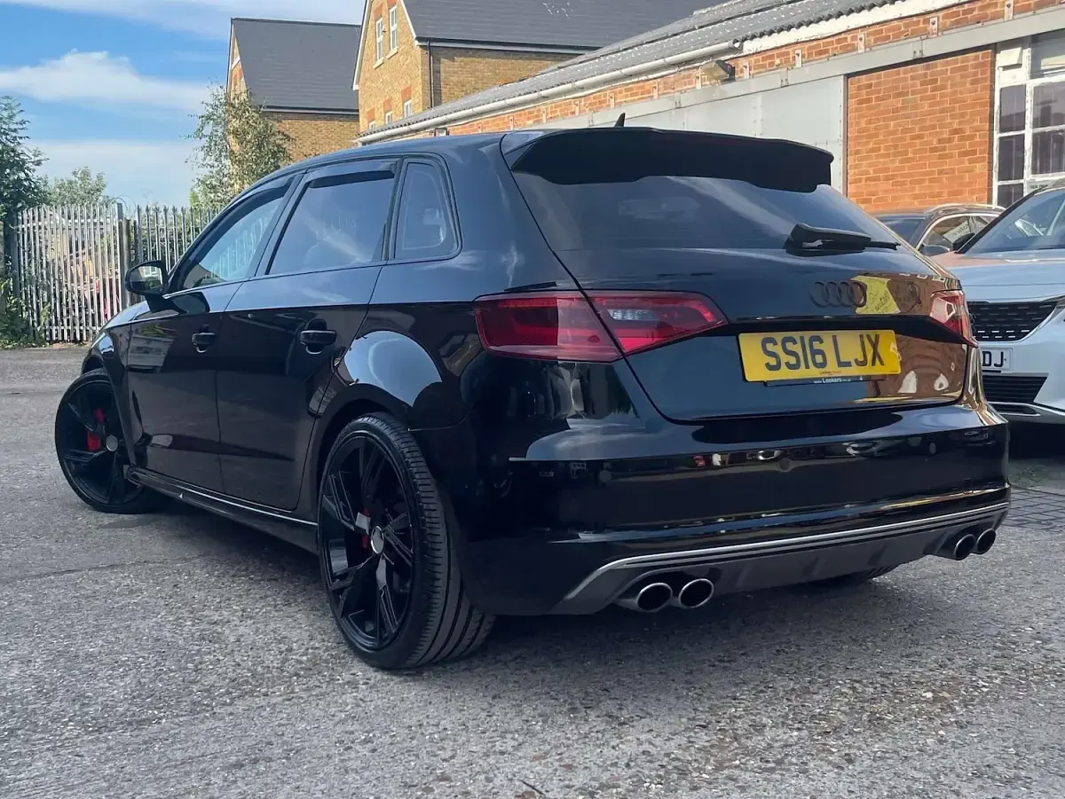 Used Audi S3 Sportback Advanced 300 HP (220 kW) 2016 Black Hatchback