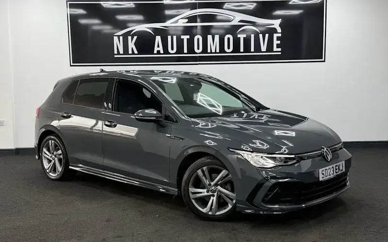Used VW Golf VIII R-line 131 HP (96 kW) 2024 Hatchback
