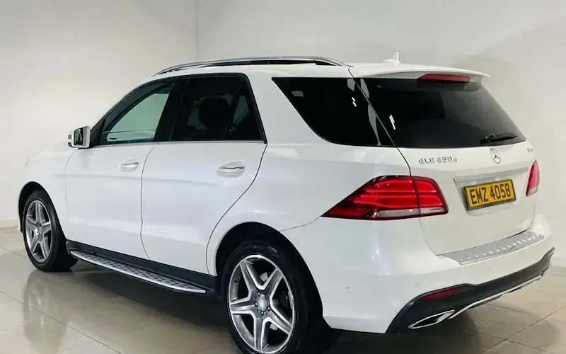 Used Mercedes GLE250 AMG line 204 HP (150 kW) 2016 White SUV
