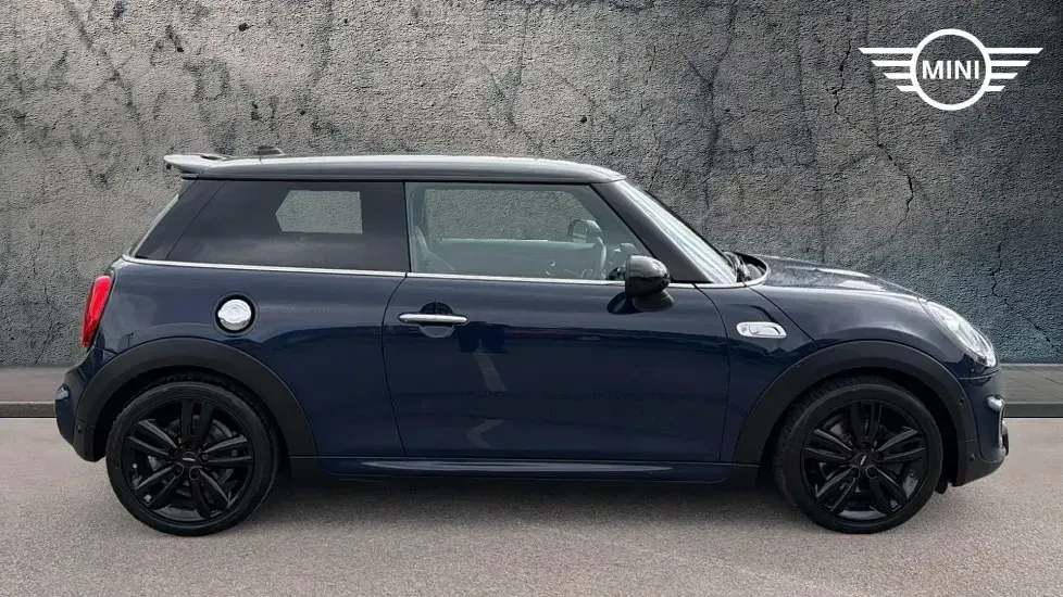 Begagnad Mini Cooper S Hatch 189 HK (139 kW) 2018 Blå Halvkombi