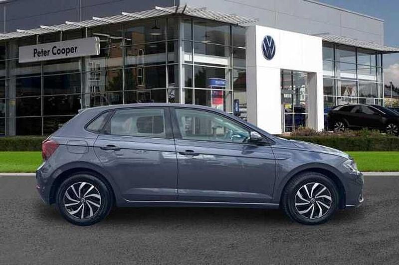 Used VW Polo Life 95 HP (69 kW) 2023 Grey Hatchback