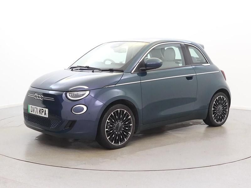 Used Fiat 500e La Prima 86 kW (118 HP) 2022 Green Hatchback