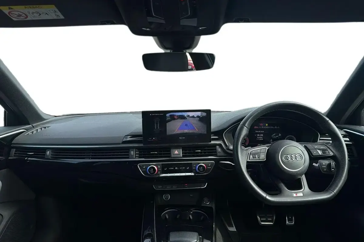 Used Audi A4 Black Edition 150 HP (110 kW) 2023 Grey Sedan