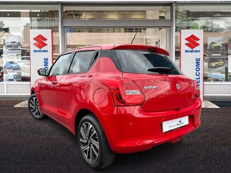 Used Suzuki Swift SZ5 82 HP (60 kW) 2023 Red Hatchback