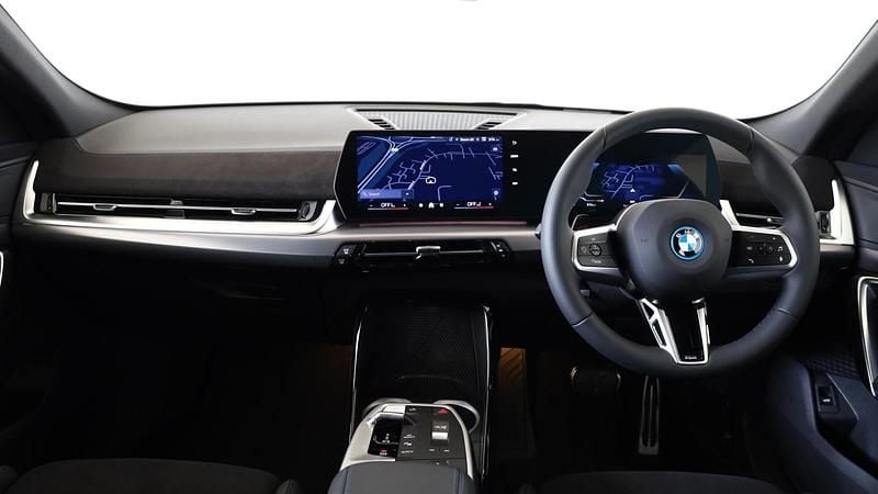 New BMW iX2 M Sport 147 kW (201 HP) 2025 White SUV