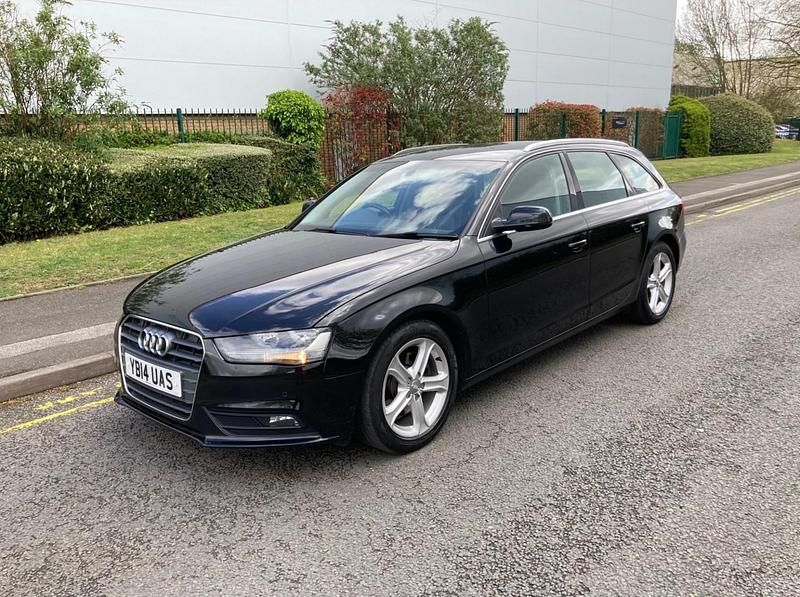 Second-hand Audi A4 163 CP (119 kW) 2014 Negru Break