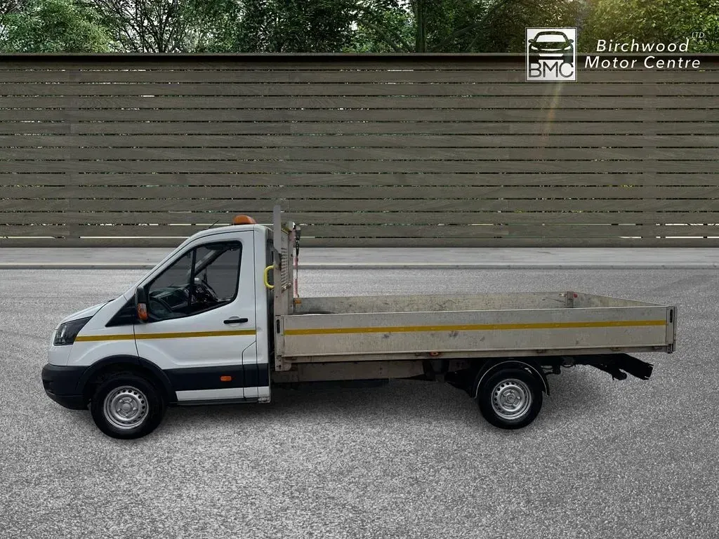 Used Ford Transit 130 HP (95 kW) 2018 White Van