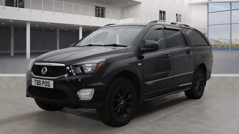 Black Used 2017 Ssangyong Musso Pickup | £11,995 (Fair price) - Image 1/2