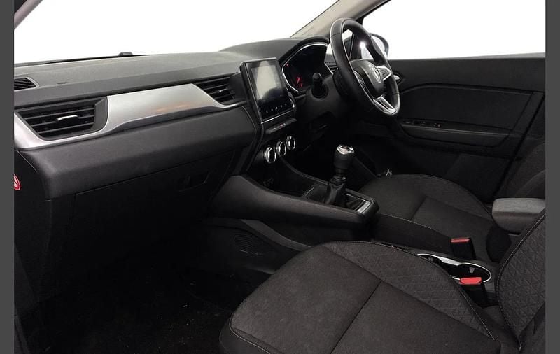 Used Renault Captur Iconic 91 HP (66 kW) 2022 Oyster grey  SUV