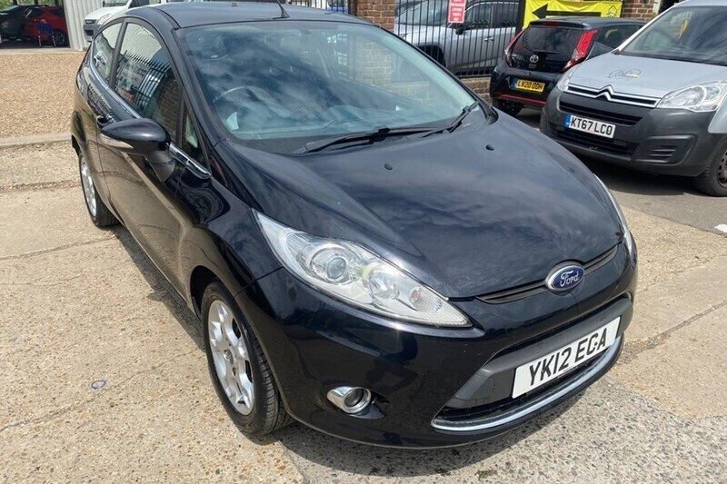 Black Used 2012 Ford Fiesta Zetec Hatchback | £2,995 (Fair price) - Image 1/1