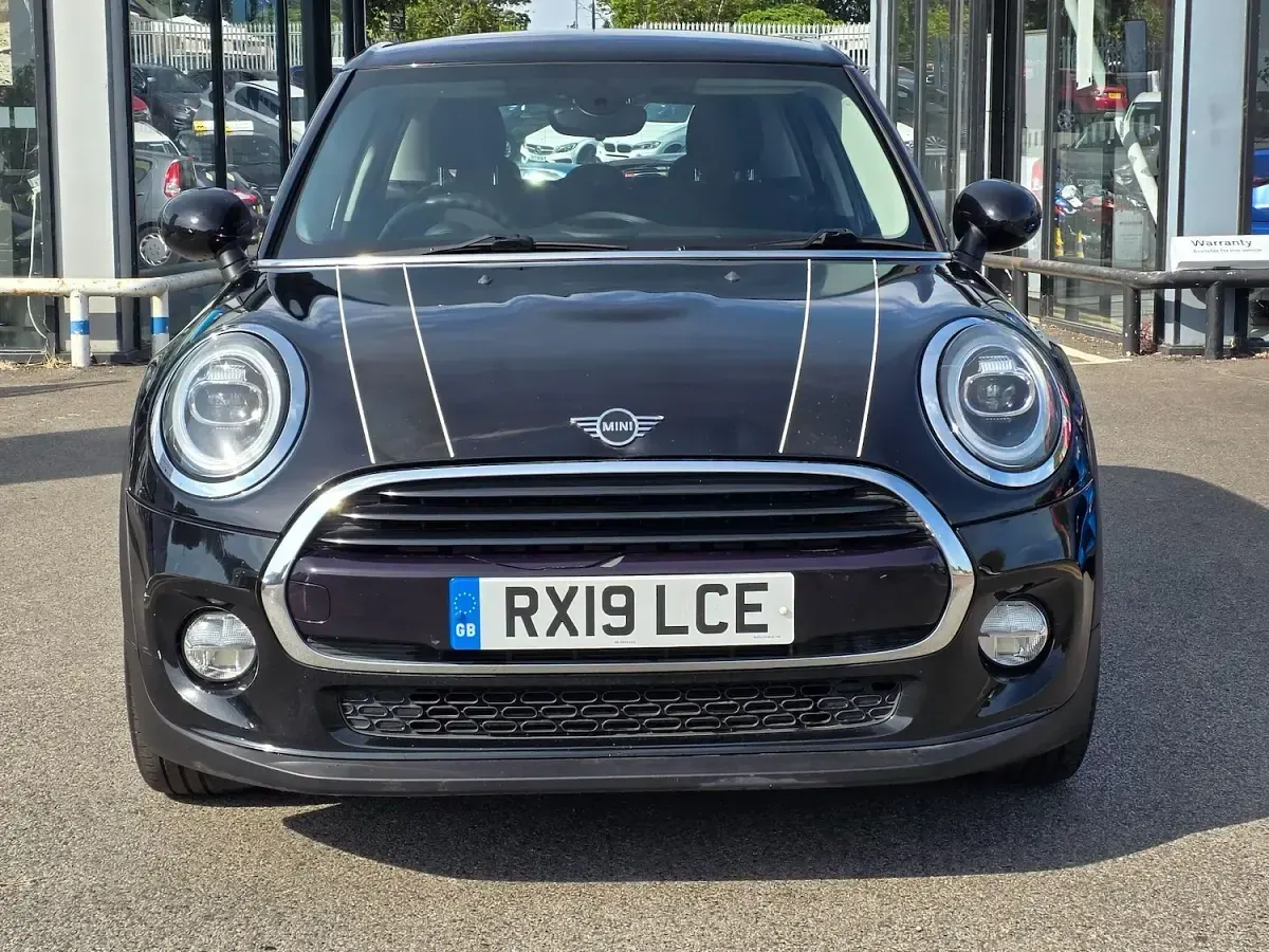 Used Mini Cooper Classic 2019 Black Hatchback