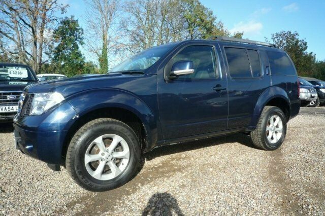 Used 2009 Nissan Pathfinder SUV | £7,990 (Expensive) - Image 1/2