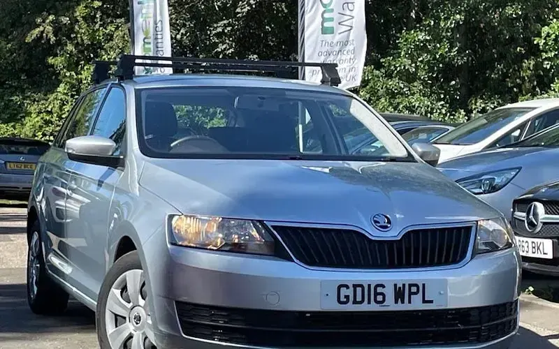 Used Skoda Rapid 90 HP (66 kW) 2016 Hatchback