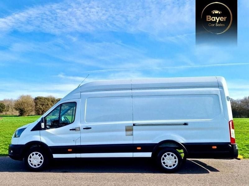 Used Ford Transit Trend 130 HP (95 kW) 2023 White Van
