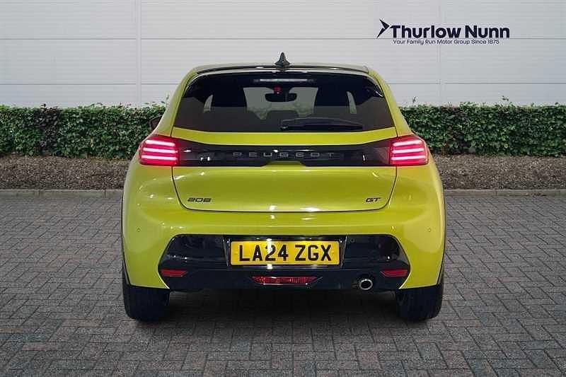 Used Peugeot 208 GT 100 HP (73 kW) 2024 Yellow Hatchback