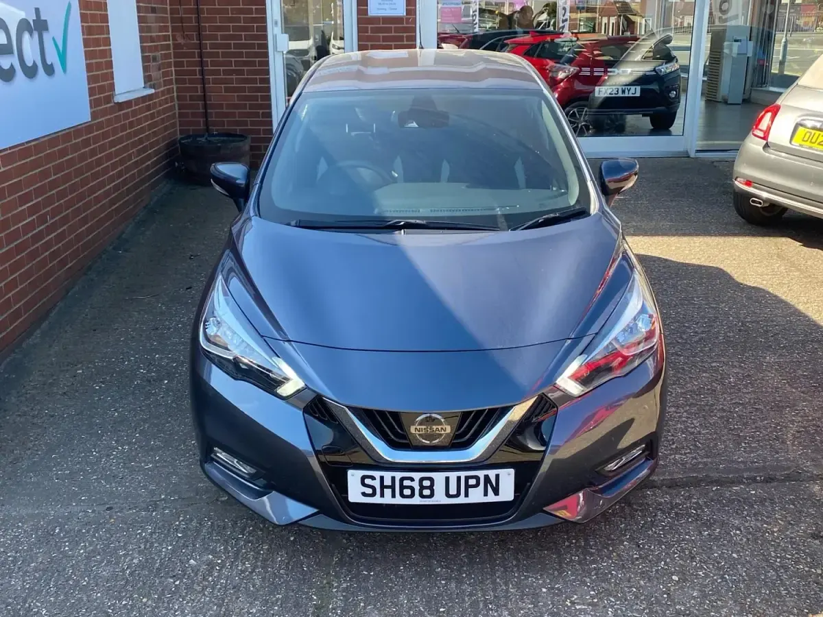 Używany Nissan Micra Acenta 2018 Szary Hatchback