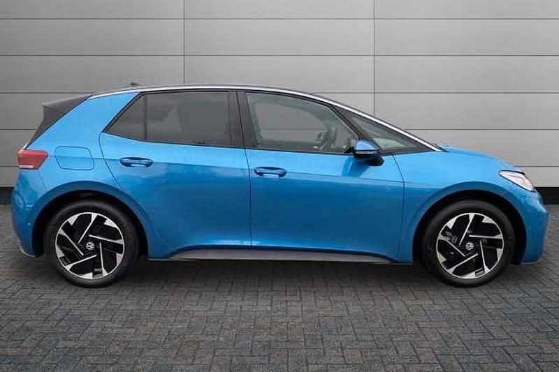 New VW ID.3 Pro 150 kW (204 HP) 2025 Blue Hatchback