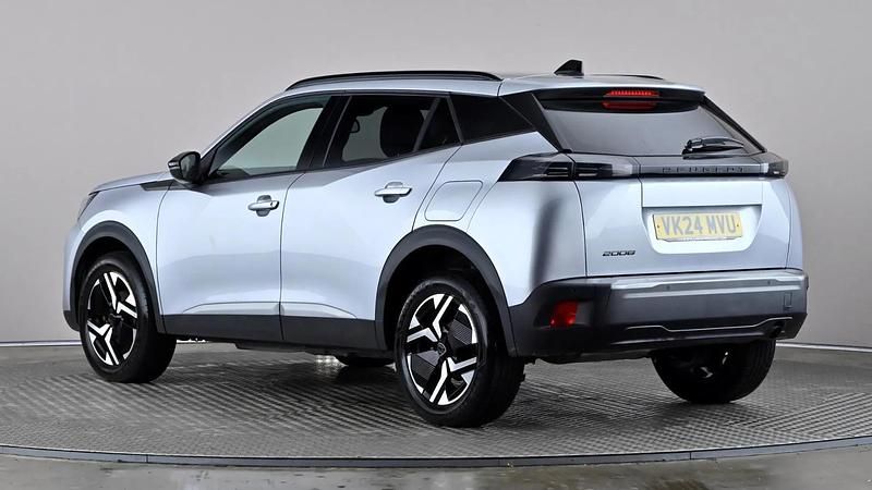 Used Peugeot 2008 Allure 101 HP (74 kW) 2024 Grey SUV