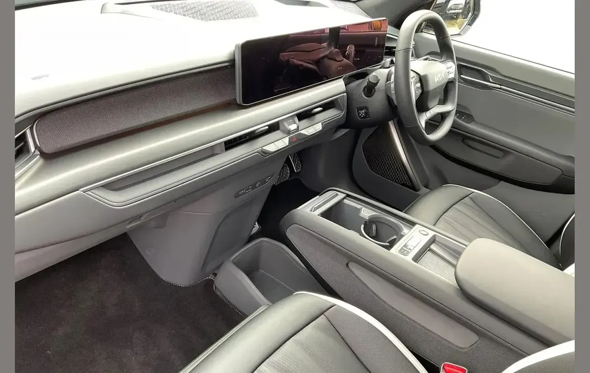 Used Kia EV9 GT-Line S 281 kW (383 HP) 2025 Grey SUV