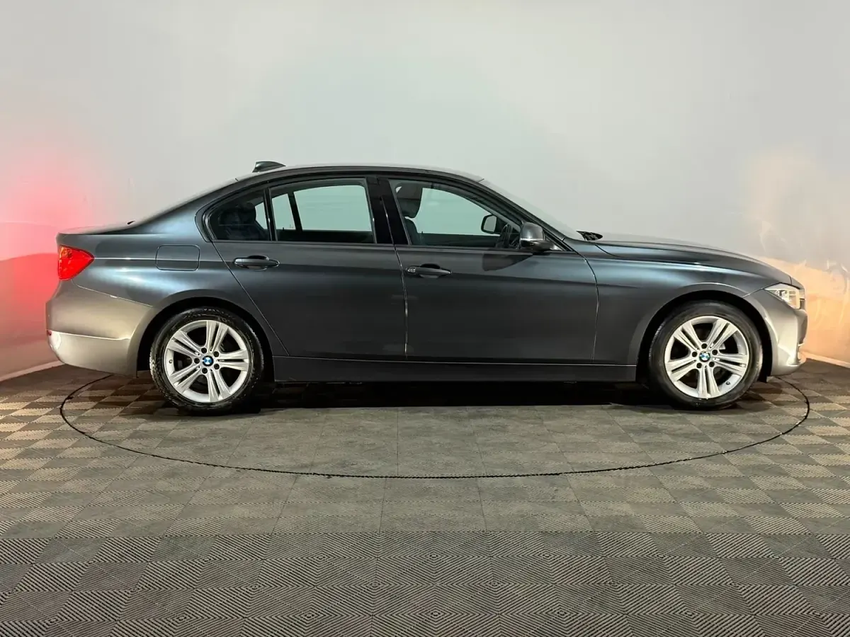 Used BMW 316 Sport Line 135 HP (99 kW) 2015 Grey Sedan
