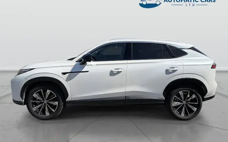 Used MG HS Trophy 224 HP (164 kW) 2026 White SUV