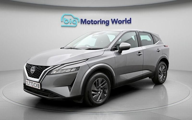 Used Nissan Qashqai Acenta Premium 140 HP (102 kW) 2023 Grey SUV