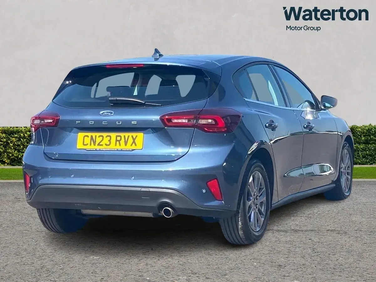 Used Ford Focus Titanium 2023 Blue Hatchback