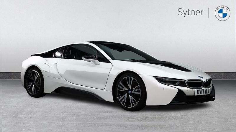 Used BMW i8 Comfort Edition 357 HP (262 kW) 2017 White Coupe