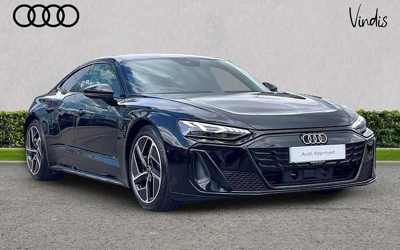 Used 2025 Audi e-tron GT quattro Sedan | £64,900 (Fair price) - Image 1/4