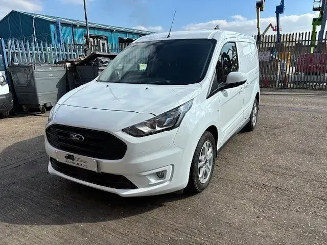 Used Ford Transit Connect Limited 120 HP (88 kW) 2020 White MPV