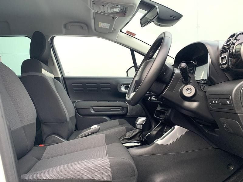 Used Citroën C3 Aircross PureTech 128 HP (94 kW) 2024 White SUV