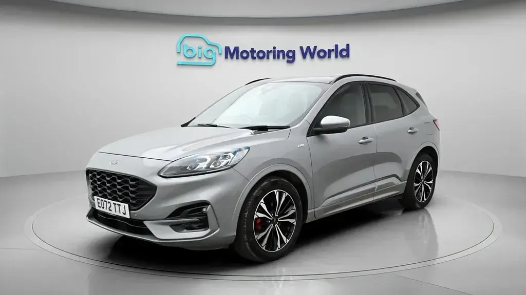 Used Ford Kuga ST-Line X 190 HP (139 kW) 2022 Silver SUV