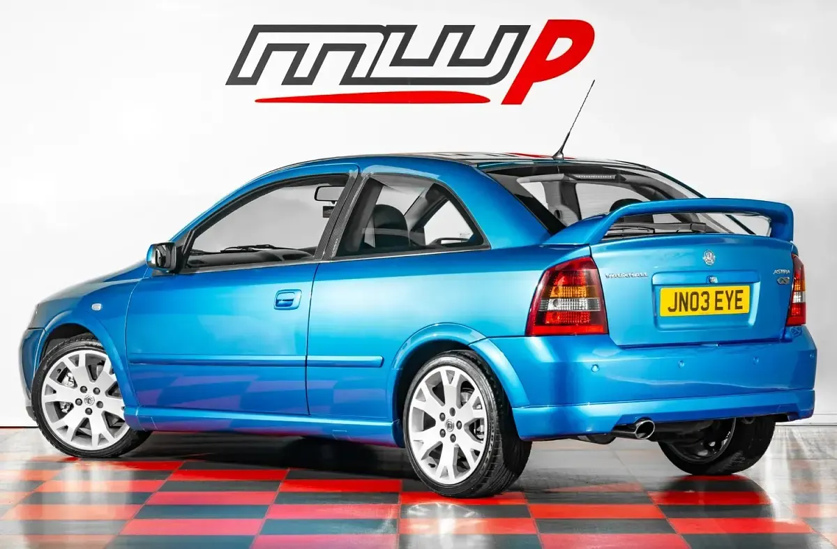 Used Vauxhall Astra 2003 Blue Hatchback