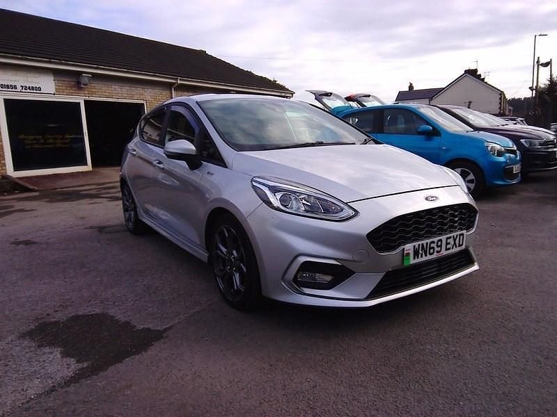 Used Ford Fiesta ST-Line X 100 HP (73 kW) 2019 Silver Hatchback