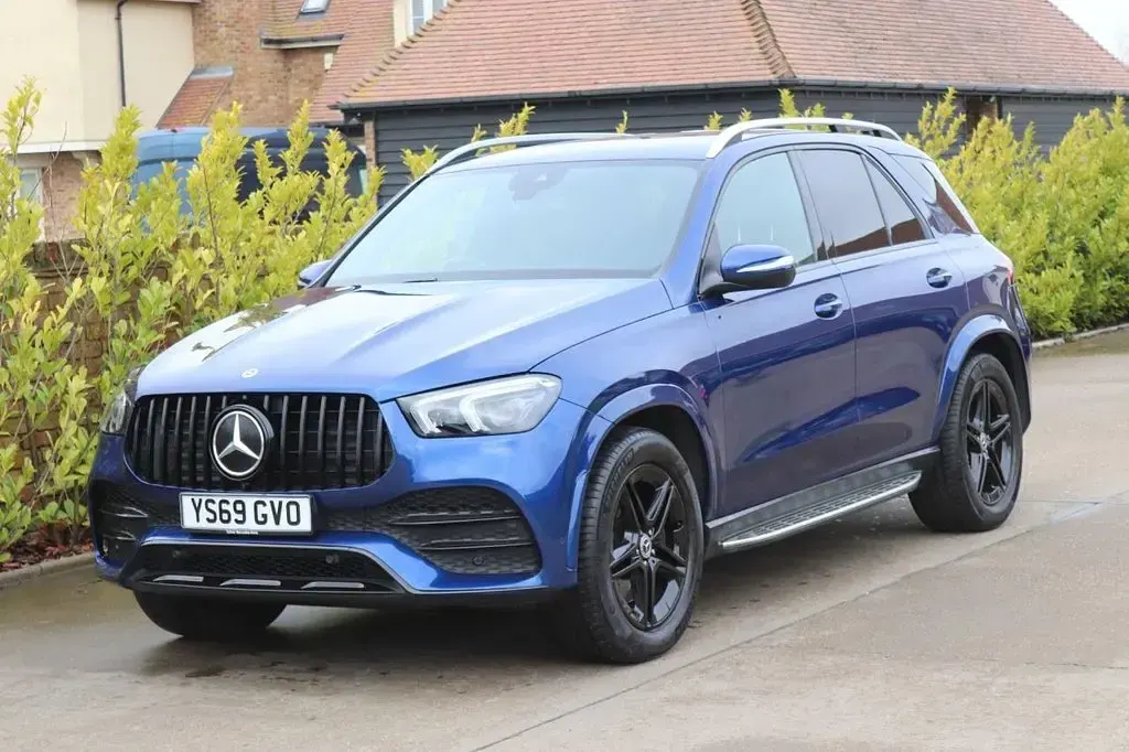 Used Mercedes GLE300 AMG Line Premium 245 HP (180 kW) 2019 Blue SUV