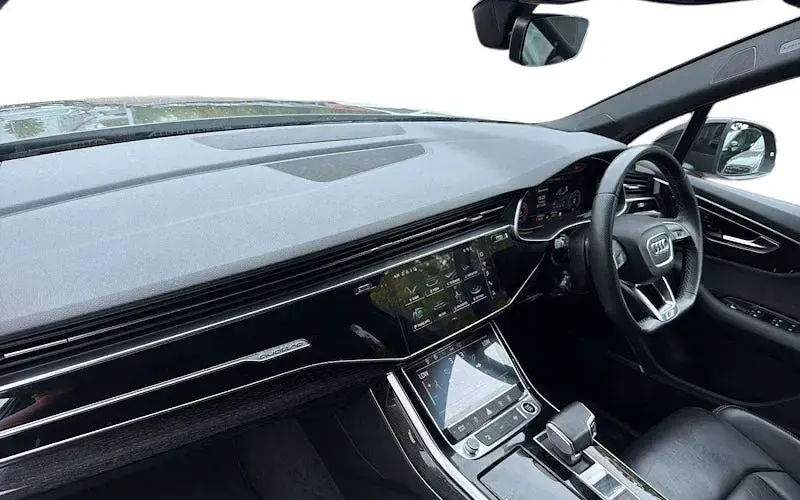 Used Audi Q7 Black Edition 340 HP (250 kW) 2024 SUV