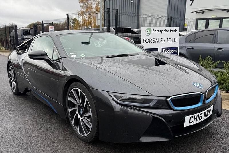 Used 2016 BMW i8 Performance | £36,975 (Good price) - Image 1/1