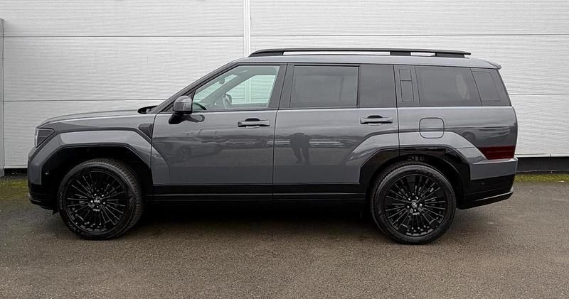 Used Hyundai Santa Fe 236 HP (173 kW) 2025 Grey SUV