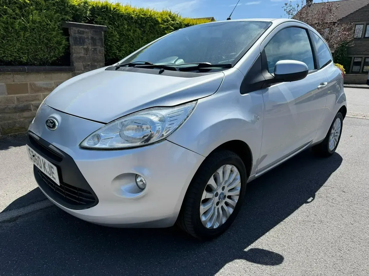 Used Ford Ka Zetec 69 HP (50 kW) 2010 Silver Hatchback