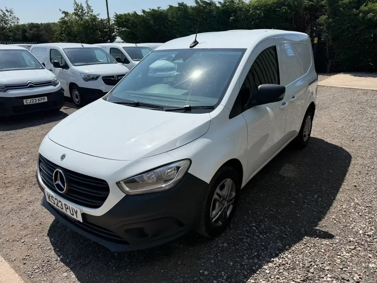 Used Mercedes Citan 110 Progressive 95 HP (69 kW) 2023 White MPV