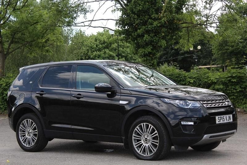 Black Used 2015 Land Rover Discovery Sport HSE SUV | £9,990 (Super price) - Image 1/4